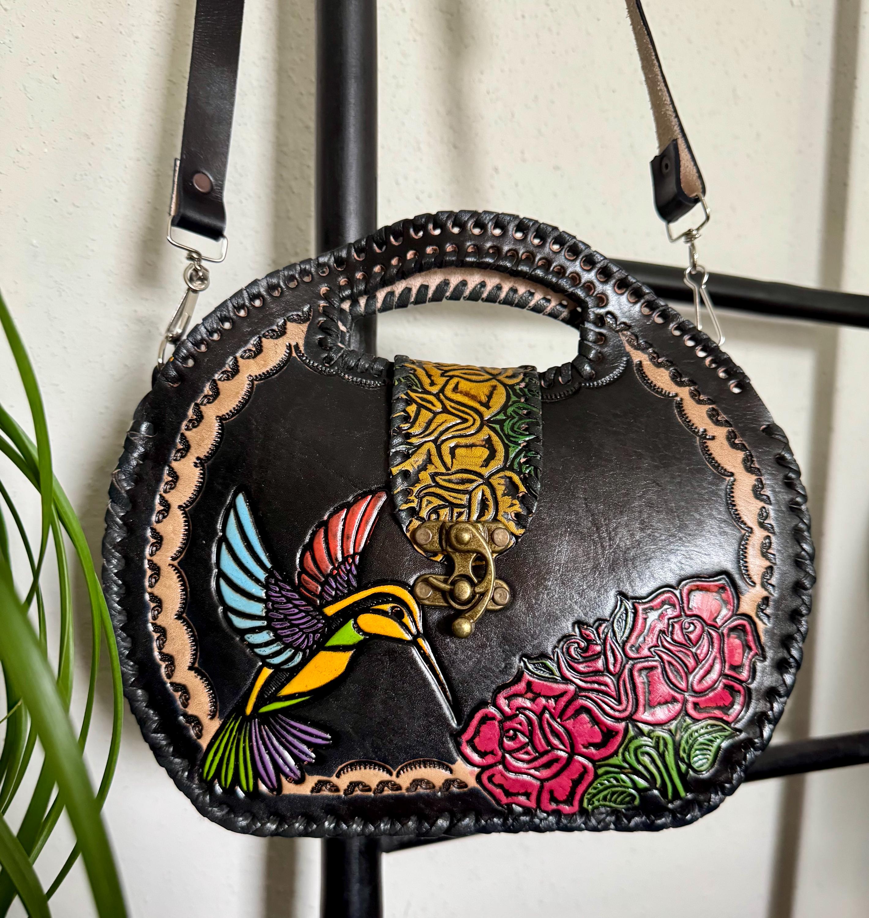 Handmade Mexican Tooled Leather Backpack - Hand Painted Hummingbird Design Hummingbird Mexican Leather Purse – Ilumina Mi Corazon main image 4