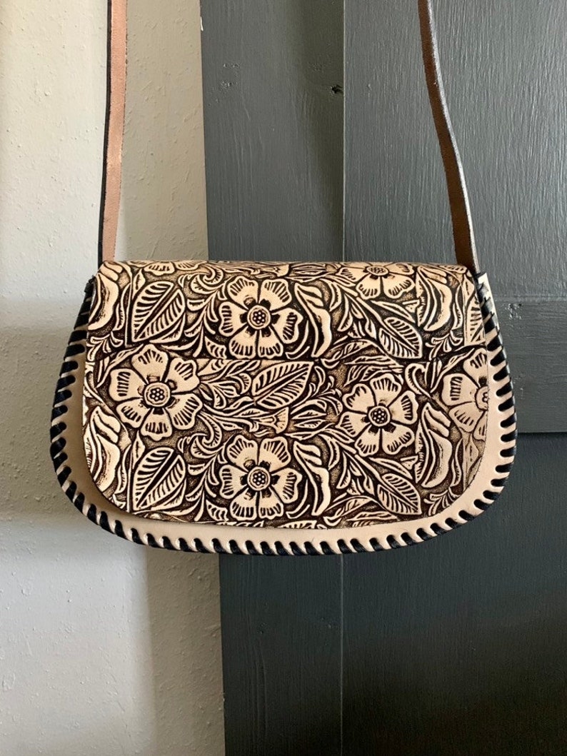 Leather Hand-Tooled Handbag, Embossed Mexican Leather Purse, Bolsa de Piel Mexicana, Bolsa Artesanal, Leather Bags for Women image 3