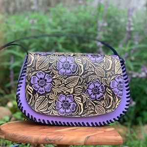 Leather Hand-Tooled Crossbody Handbag, Embossed Mexican Leather Purse, Bolsa de Piel Mexicana, Bolsa Artesanal, Handstitched Leather Bag image 2