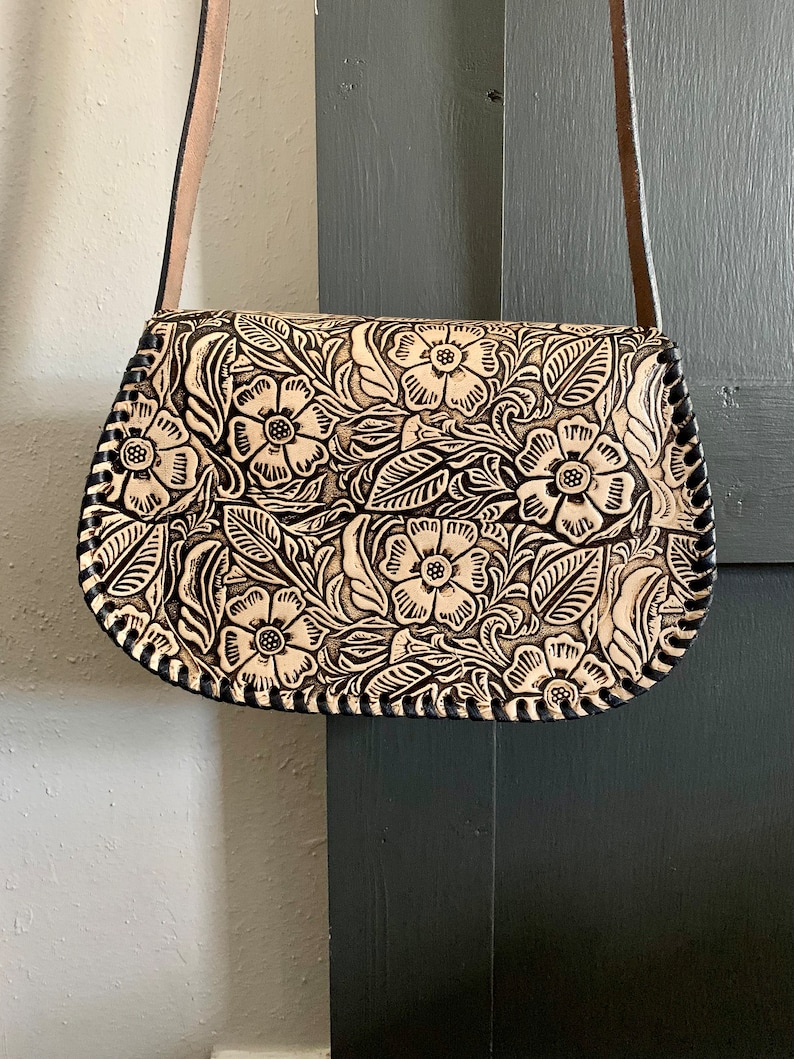 Leather Hand-Tooled Handbag, Embossed Mexican Leather Purse, Bolsa de Piel Mexicana, Bolsa Artesanal, Leather Bags for Women image 4