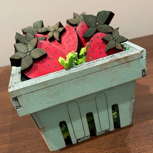 Strawberries and carton/svg digital download file/ this is a make up of a strawberry carton and the size is 4x4 this would add to your decor