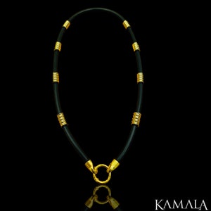 Rubber necklace with gold 8 mm - Corleone