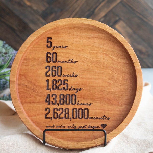 5 Years Wood Anniversary Gift for wife, 5th wedding catchall tray for him, Personalized Round EDC Tray, Counting Years, Months, Weeks, Hours