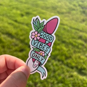 Good Vibes Only Vinyl Sticker - Floral Laptop Decal (3”)