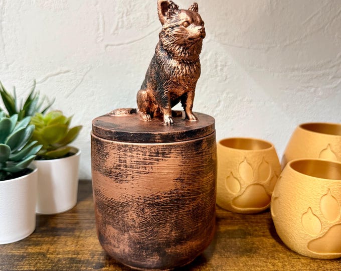 Chihuahua Urn for Ashes – 0.3L Pet Memorial Urn