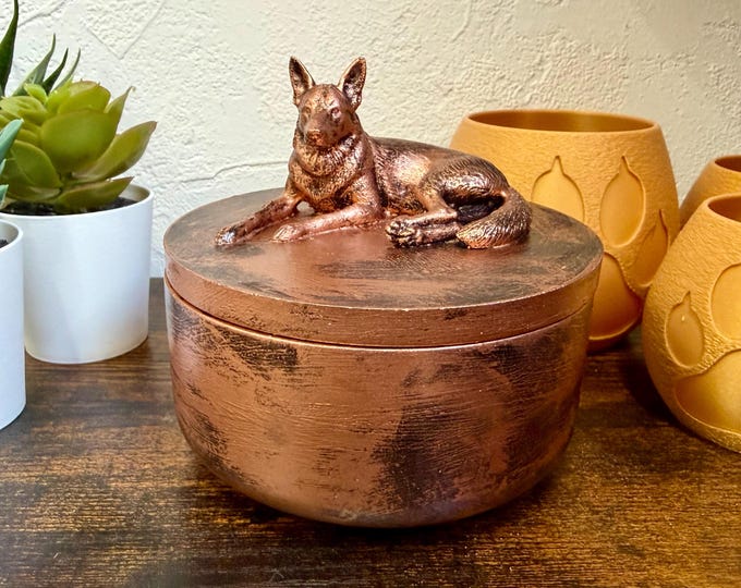 Shepherd | Handmade Dog Urn 0.3 Liter | Exact Urn in Photo