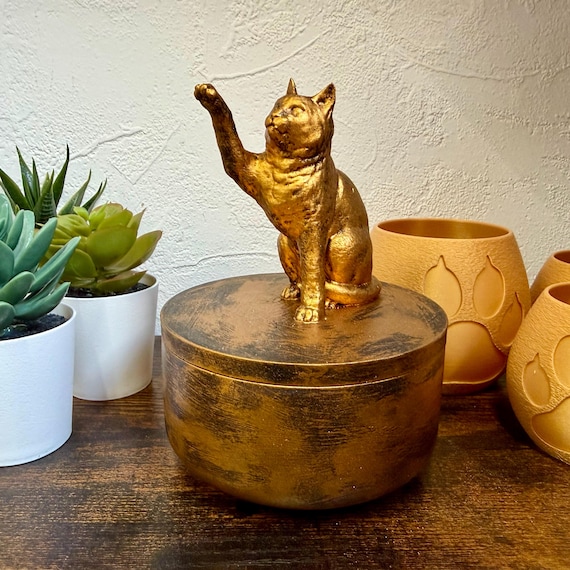 Handmade Cat Urn for Ashes – 0.3 Liters | Exact Urn in Photo