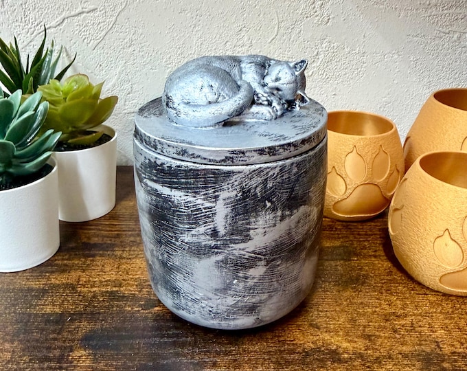 Sleeping Cat Urn – 0.3 Liters | Exact Urn in Photo