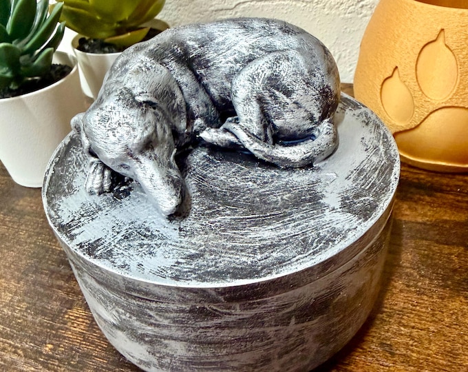 Dachshund Ash Urn – 0.3 Liter | Exact Urn in Photo