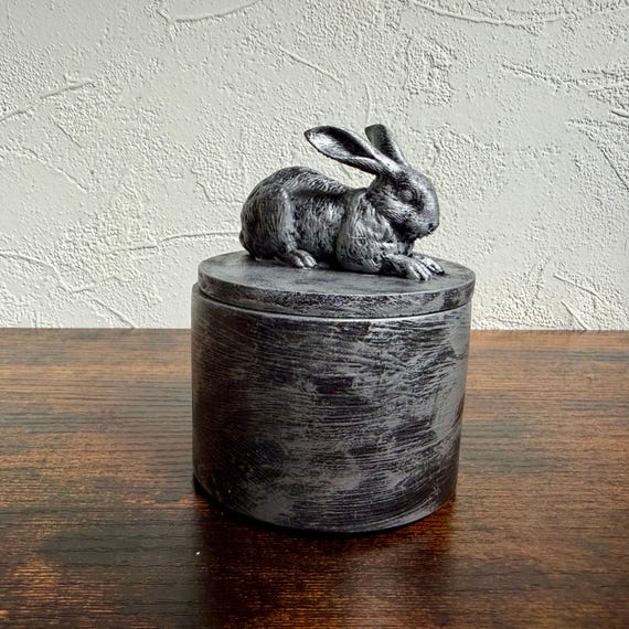 Handmade Rabbit Urn – 0.15 Liter | Exact Urn in Photo
