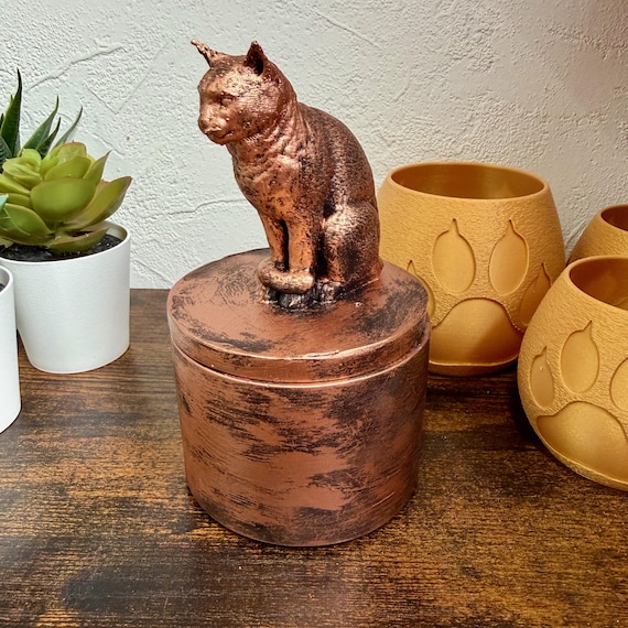 Handmade Cat Urn – 0.15 Liter | Exact Urn in Photo