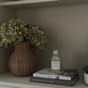 Oud & Bergamot Reed Diffuser Refill: Hypnotic, Smoky and Crisp
