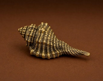 Figura de caracola de latón, decoración náutica para escritorio, mini adorno de concha marina, decoración costera para estante, pieza de colección de latón vintage.