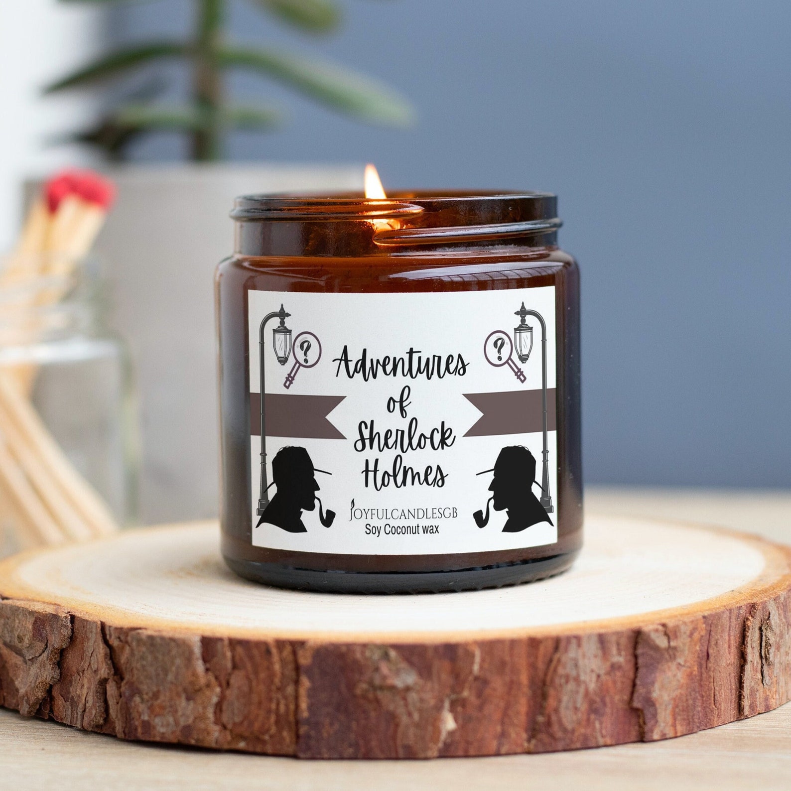 The Adventures of Sherlock Holmes Candle © JoyfulCandlesGB | etsy.com