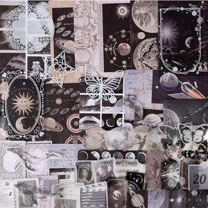 Peut inclure: Une feuille d'autocollants de style vintage sur le thème du ciel et de l'espace. Les autocollants comprennent des planètes, des étoiles, des lunes, des papillons, des fusées et d'autres images liées à l'espace. Les autocollants sont imprimés en noir et blanc sur un fond blanc.