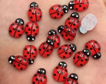 Lady bug/Bee resin  decorations /  Bee decorations/ bee card making supplies / insect resin charms/ ladybug / bee  /