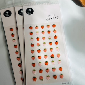 Stickervel vers fruit Suatelier / aardbeienstickers, pijnboombesstickers | fruitstickers | stickers gezond eten | nagelstickers