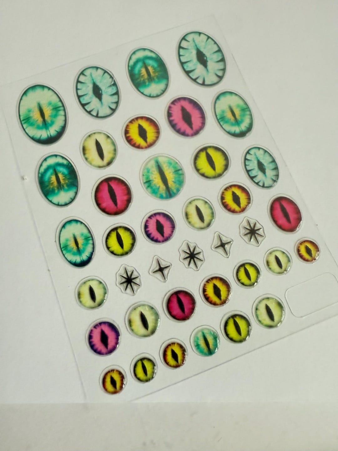 Eye Pupil Tiny Stickers , Snake Eye Sticker Sheet, Cat Eye Stickers ...