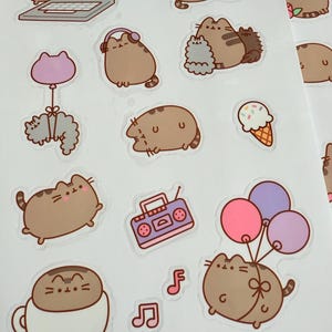 4 ark med Pusheen-vinylklistermärken | Pusheen-klistermärken, glänsande klistermärken, reflekterande klistermärken, Pusheen katten, återanvändbara klistermärken, pryl