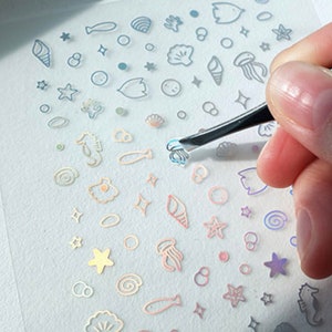 Suatelier stickers deco glitter / Nail stickers / Holographic  / tiny stickers / shell / holiday nails / nails deco / silver / iridescent