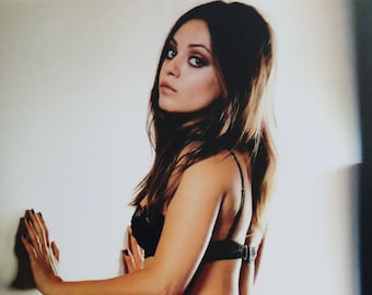 Mila Kunis Signed 8x10 Photo - Authentic Autograph W/ A1COA