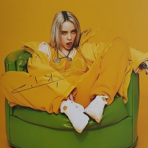 Billie Eilish Signed 8x10 Photo - Authentic Autograph W/ A1COA