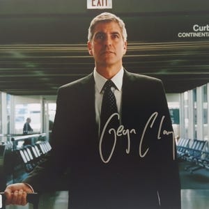 George Clooney Signed 8x10 Photo - Beckett BAS Authentic Autograph