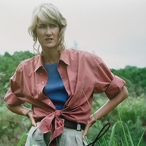 Laura Dern Signed 8x10 Photo - Authentic Autograph W/ A1COA