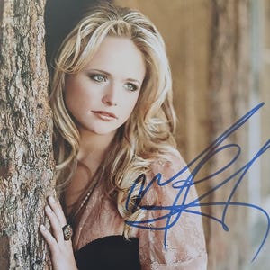 Miranda Lambert Signed 8x10 Photo - Authentic Autograph W/ A1COA