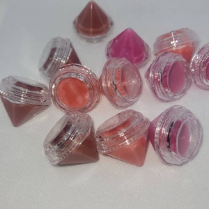 Lipstick Samples. Diamond shape Lipstick samples. Different color lipsticks gifts, Lipstick gifts for friends.Lipstick Bundles