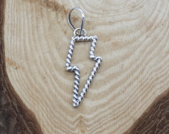 Navajo Handmade Sterling Silver Lightning Bolt Pendant