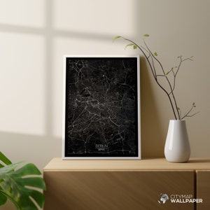 Mapa de Berlín para personalizar, Póster minimalista, Plano de la ciudad muy detallado sobre fondo negro para imprimir - Archivo digital -