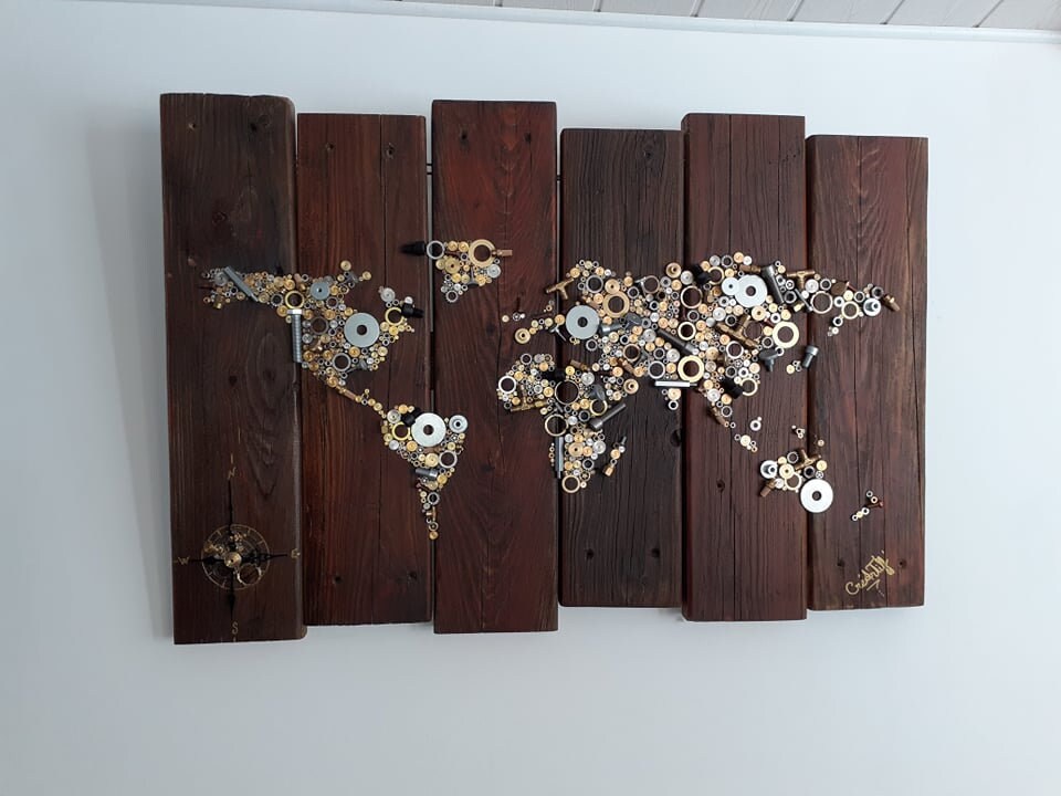 Map Monde Vis Ecrous et Pièces d'horlogerie