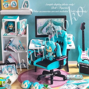 2021 Discontinued RARE Popular Miniature Dollhouse Collection: RE-MENT Hatsune Miku Series Miku Miku Room - Full Set / Single Box