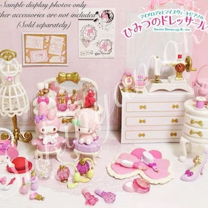 2019 Discontinued RARE Popular Miniature Dollhouse Collection:  RE-MENT Saniro Screte Dress-Up Room - Full set / Single Box