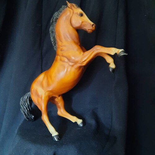 Dolls & Miniatures Lone Ranger white stallion rearing horse toy model ...