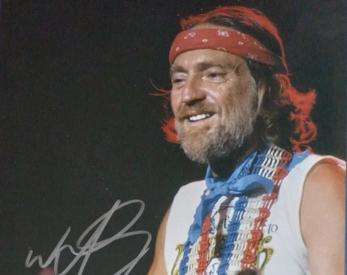 Willie Nelson Authentic Signed 8x10 Photo W/ Lighthouse COA - Country Legend