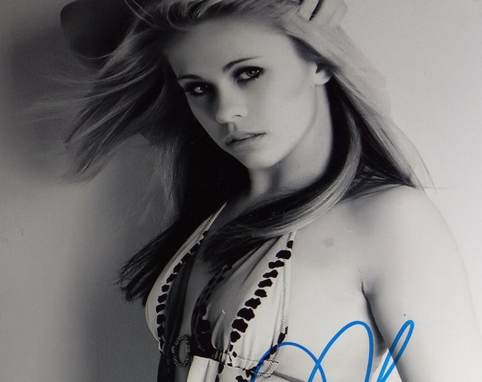 Paige VanZant Authentic Signed 8x10 Photo W/ Lighthouse COA - MMA Great - AEW