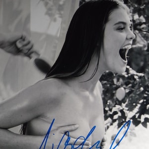 Nina Agdal Authentic Signed 8x10 Photo W/ A1COA - Modèle - Porte-parole de Carl's Jr./Hardee