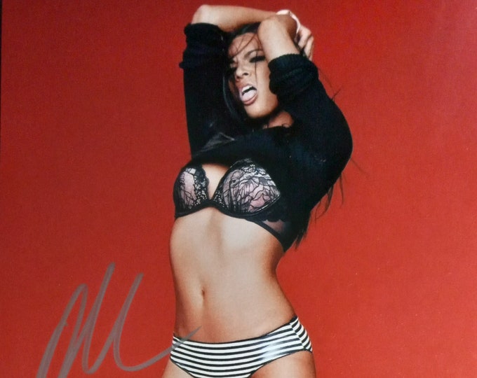Olivia Munn Authentic Signed 8x10 Photo W/ Lighthouse COA
