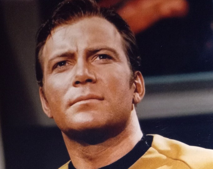 William Shatner Authentic Signed 8x10 Photo W/ Lighthouse COA - Private Signing 04/14/2013