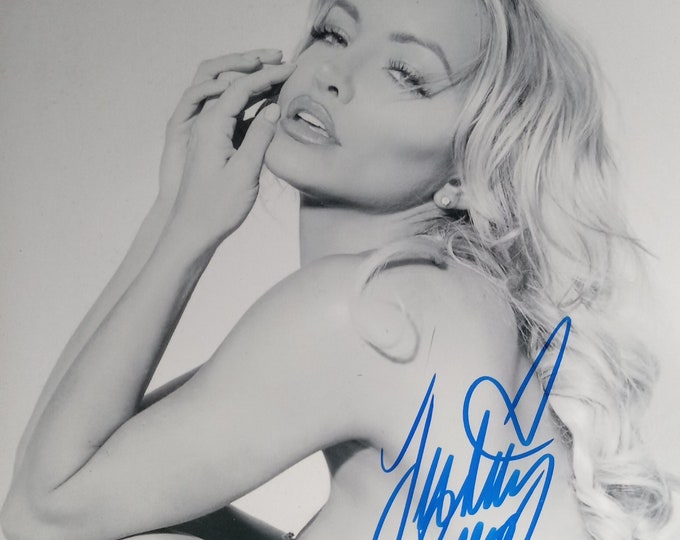 Lindsey Pelas Authentic Signed 8x10 Photo W/ Lighthouse COA - Model