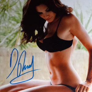 Daniela Ruah Authentic Signed 8x10 Photo W/ Lighthouse COA - NCIS