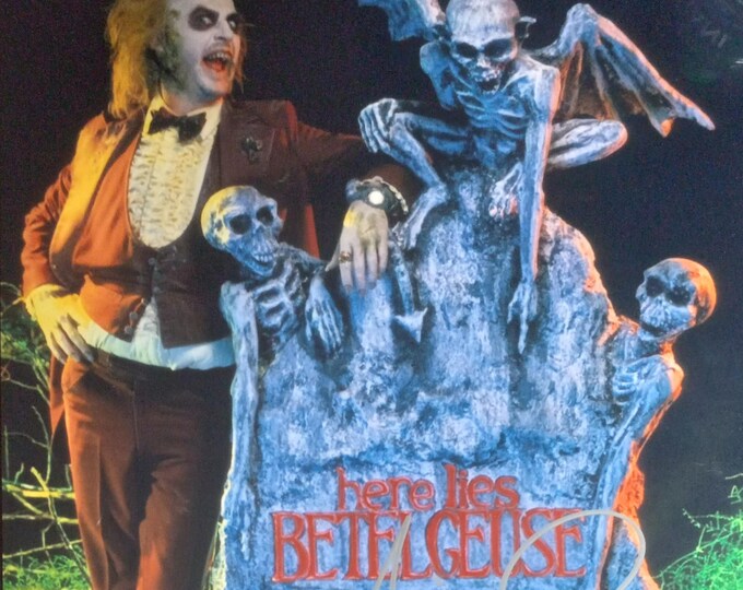 Michael Keaton 11x14 Authentic Signed Photo W/ 3rd Party Authentication - Beetlejuice
