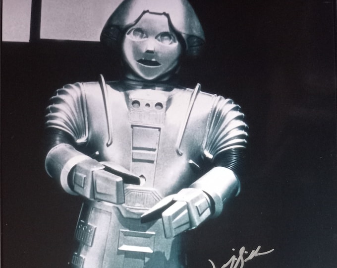 Felix Silla Authentic Signed 8x10 Photo W/ Lighthouse COA - Buck Rogers - Twiki - (Please Note Small Crease On Side Of Photo)