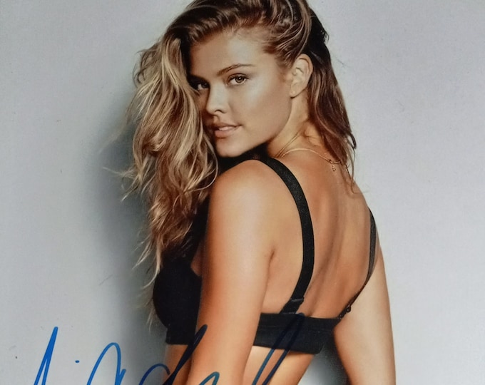 Nina Agdal Authentic Signed 8x10 Photo W/ A1COA - Model - Carl's Jr./Hardee's Spokesperson