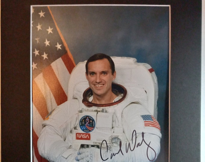 Astronaut Carl Walz Authentic Signed 8x10 Photo With Custom Frame Ready 11x14 Matting W/ COA - NASA