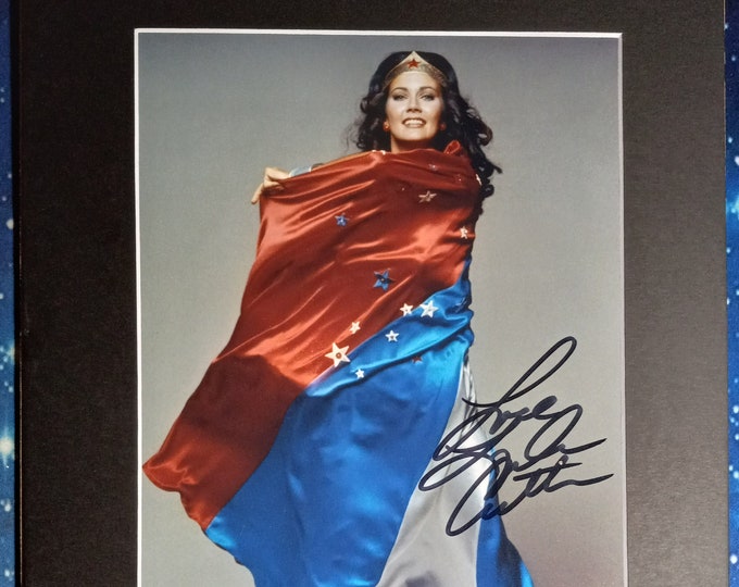 Lynda Carter Authentic Signed 8"x10" Photo With A Custom 11"x14" Frame Ready Matte + 3rd Party Authentication - Wonder Woman