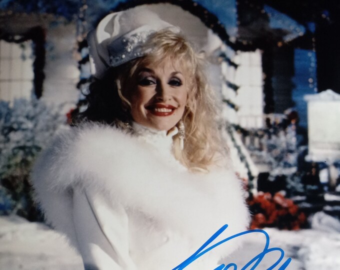 Dolly Parton Authentic Signed 8x10 Photo W/ Lighthouse COA