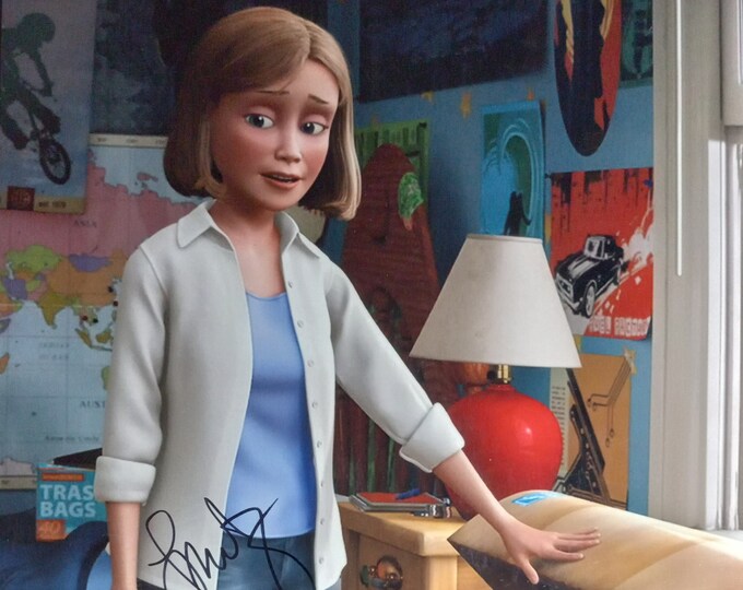 Laurie Metcalf 11x14 Authentic Signed Photo W/ Beckett COA - Toy Stary